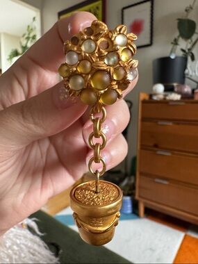 Vintage Karl Lagerfeld Runway Floral Flower Pot Clip On Earring | Single